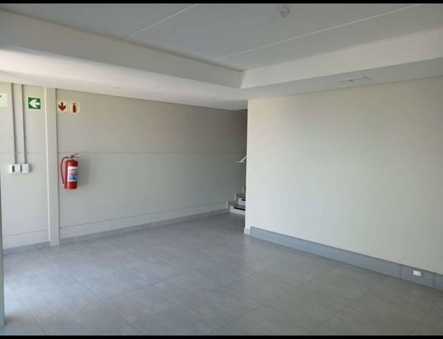 443M² FACTORY TO LET IN EVERITE INDUSTRIA